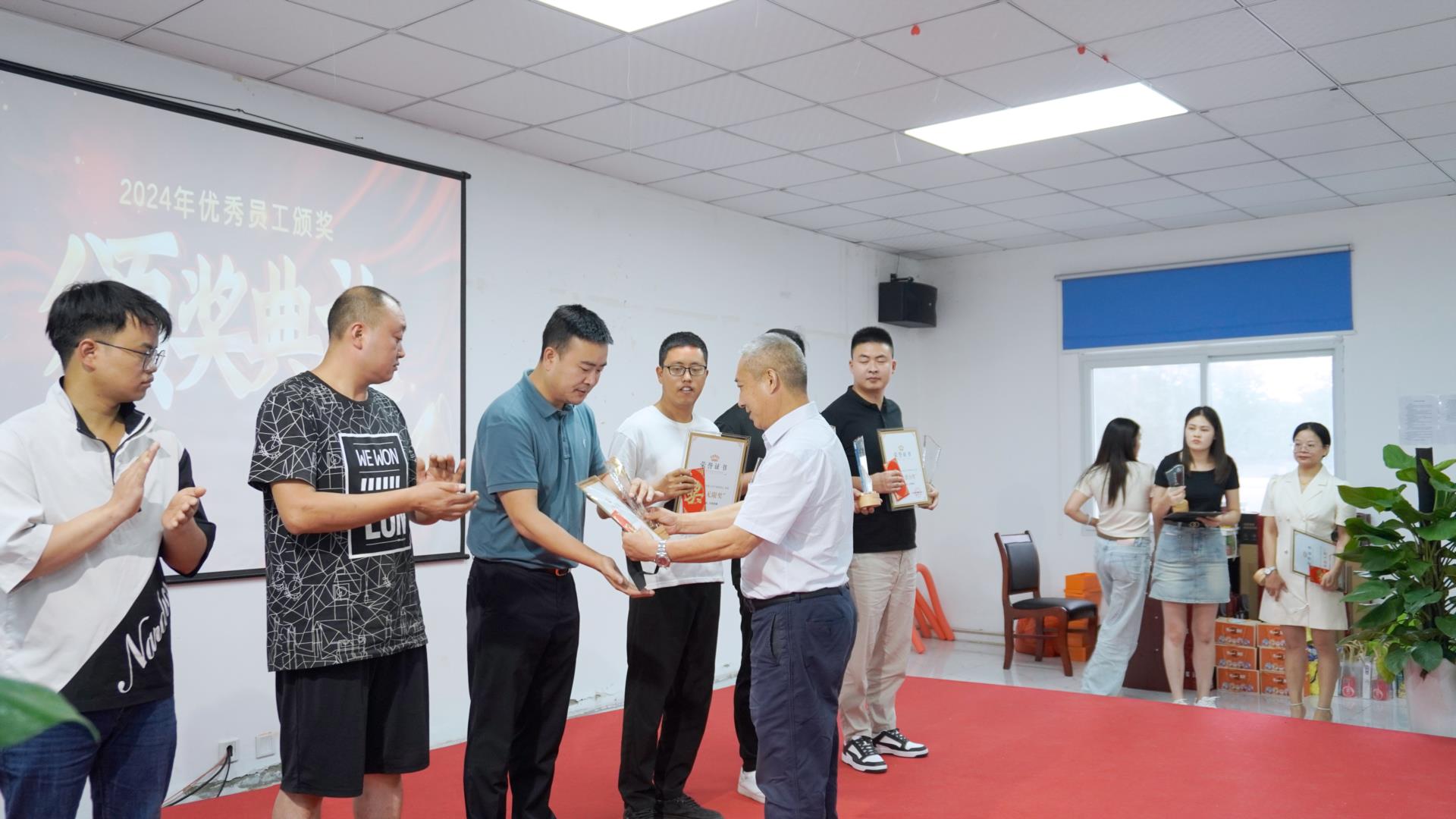 涵源环保年中总结会